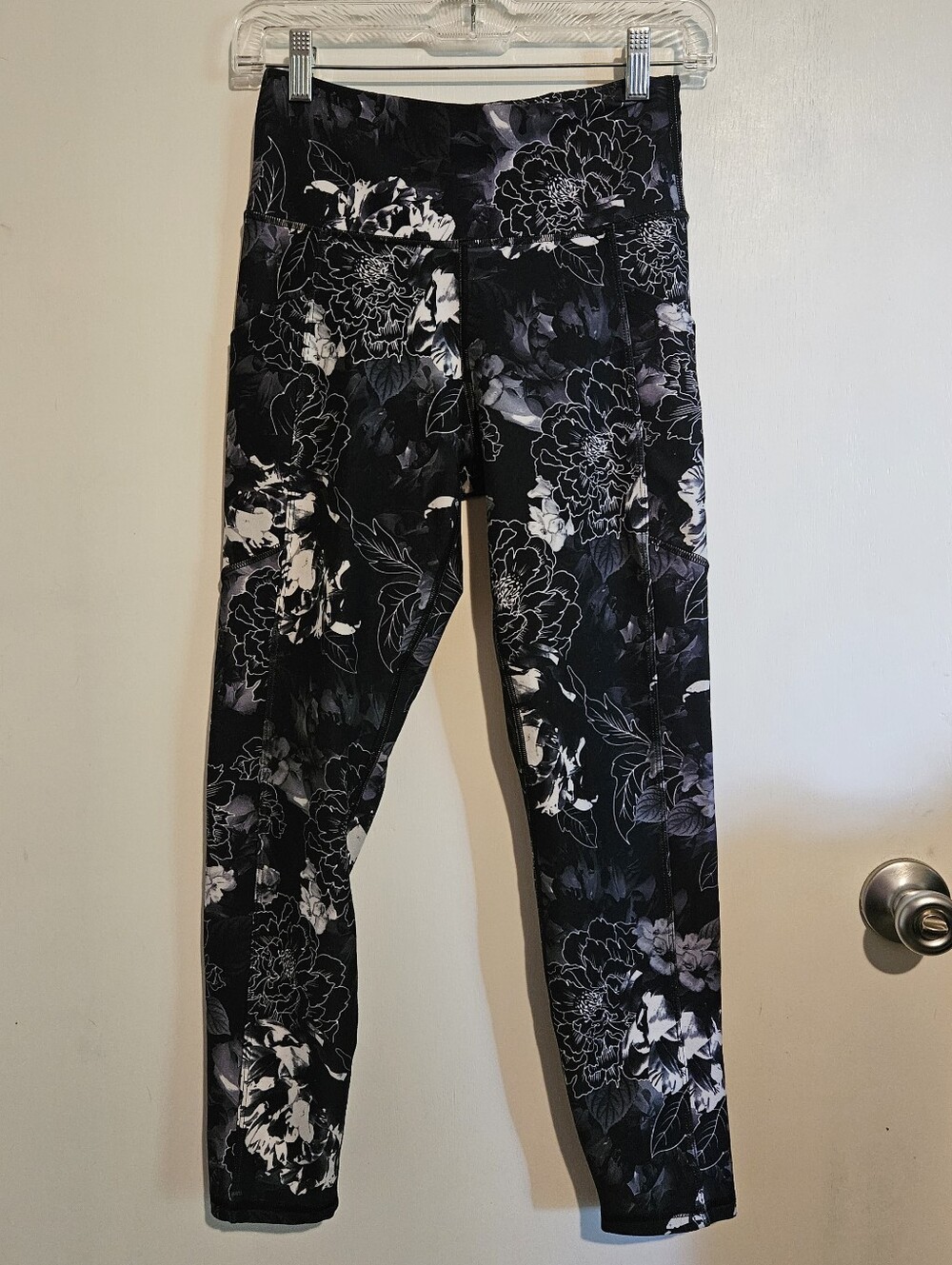 Balance Collection Womens Floral Leggings Size Medium High Waisted Yoga Lounge